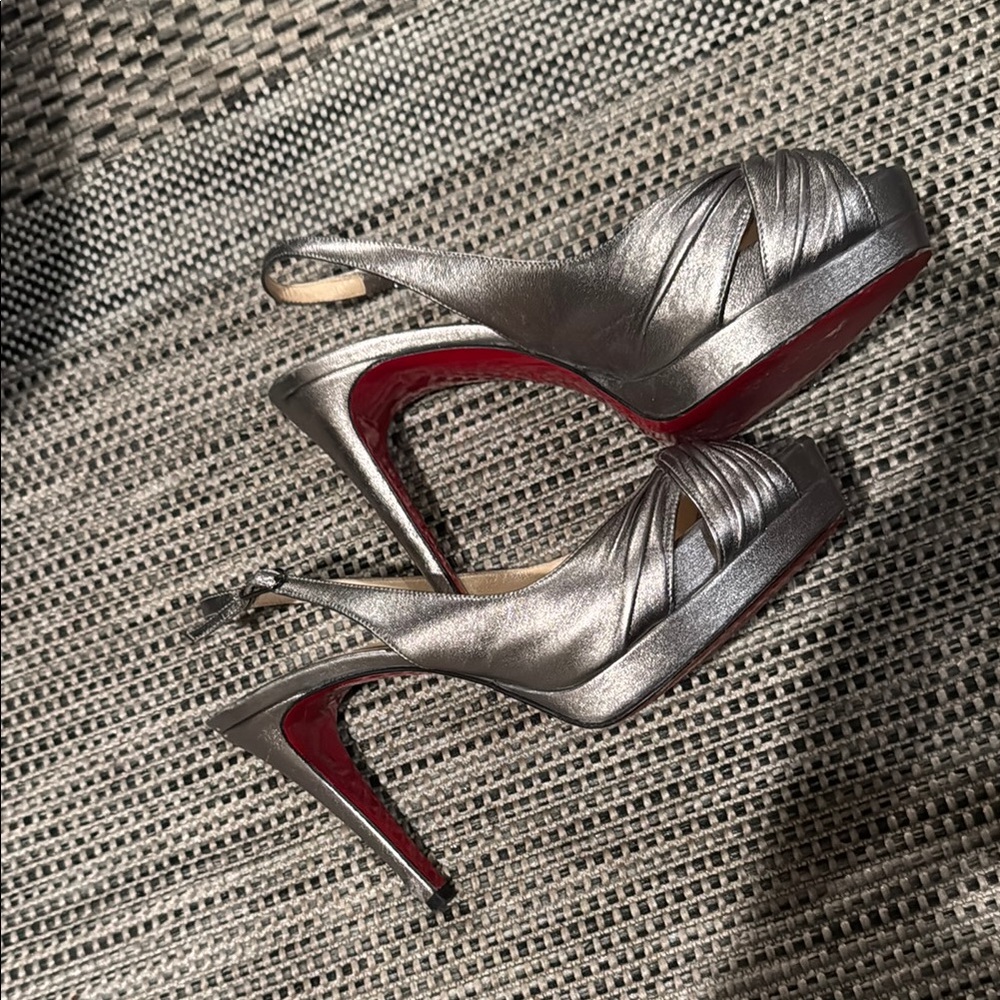 Christian Louboutin metallic slingback open toe platform heel sandal - Picture 2 of 9